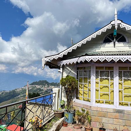 Eagle'S Nest Homestay Darjeeling  Dış mekan fotoğraf