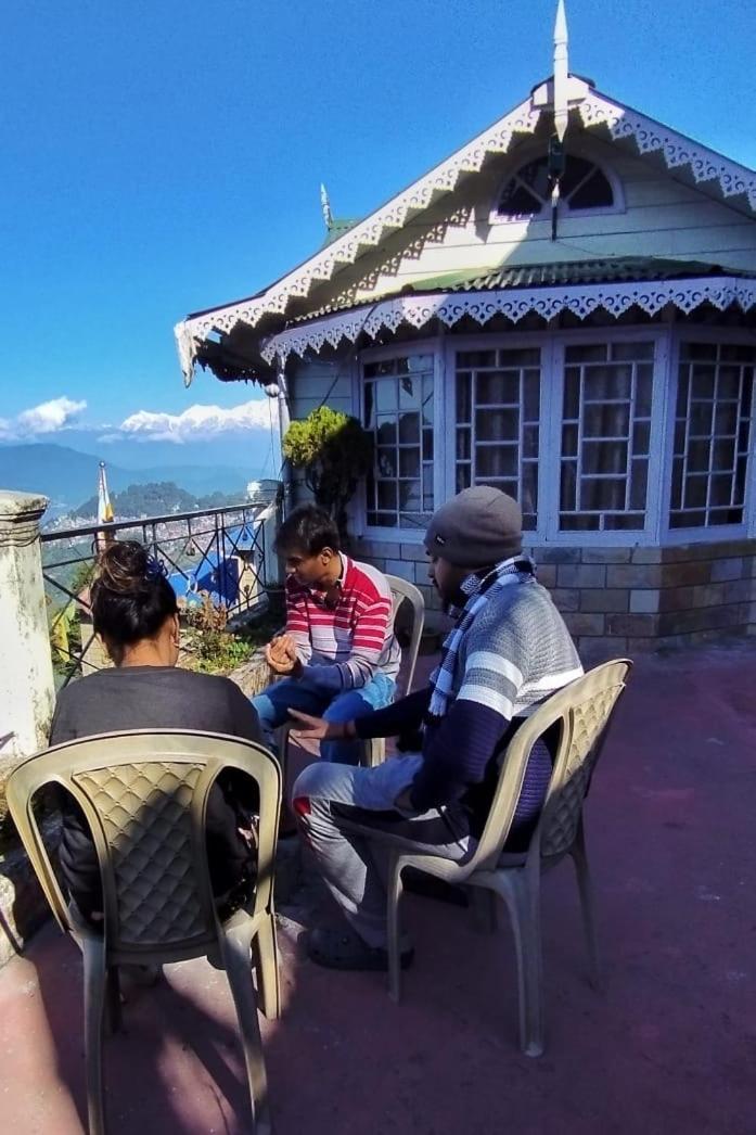 Eagle'S Nest Homestay Darjeeling  Dış mekan fotoğraf